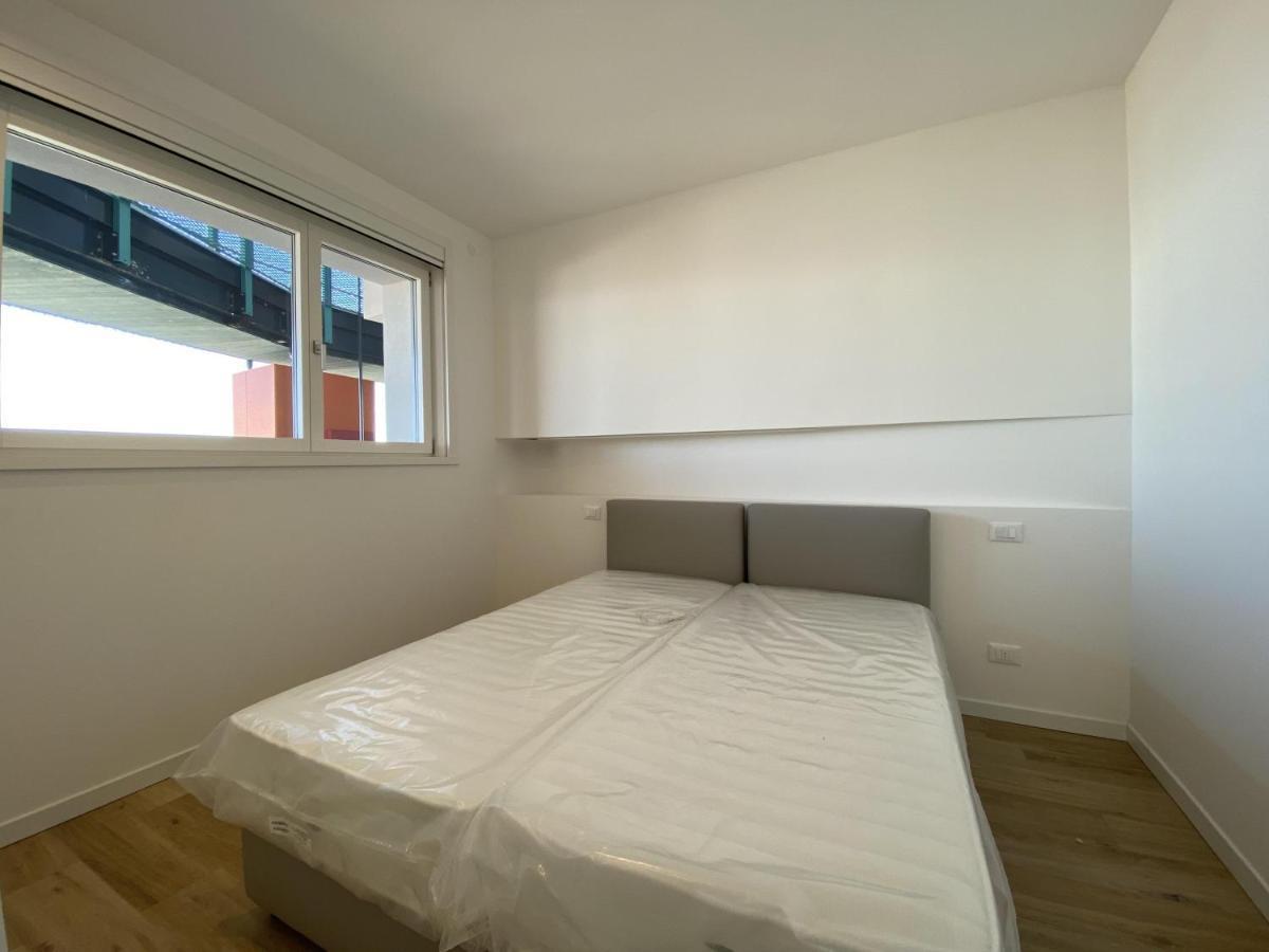 Podium Apartamento Lido di Jesolo Exterior foto