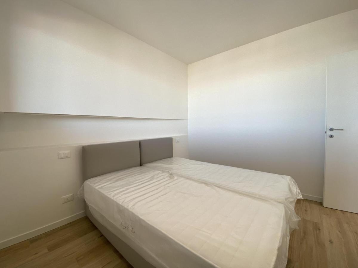 Podium Apartamento Lido di Jesolo Exterior foto