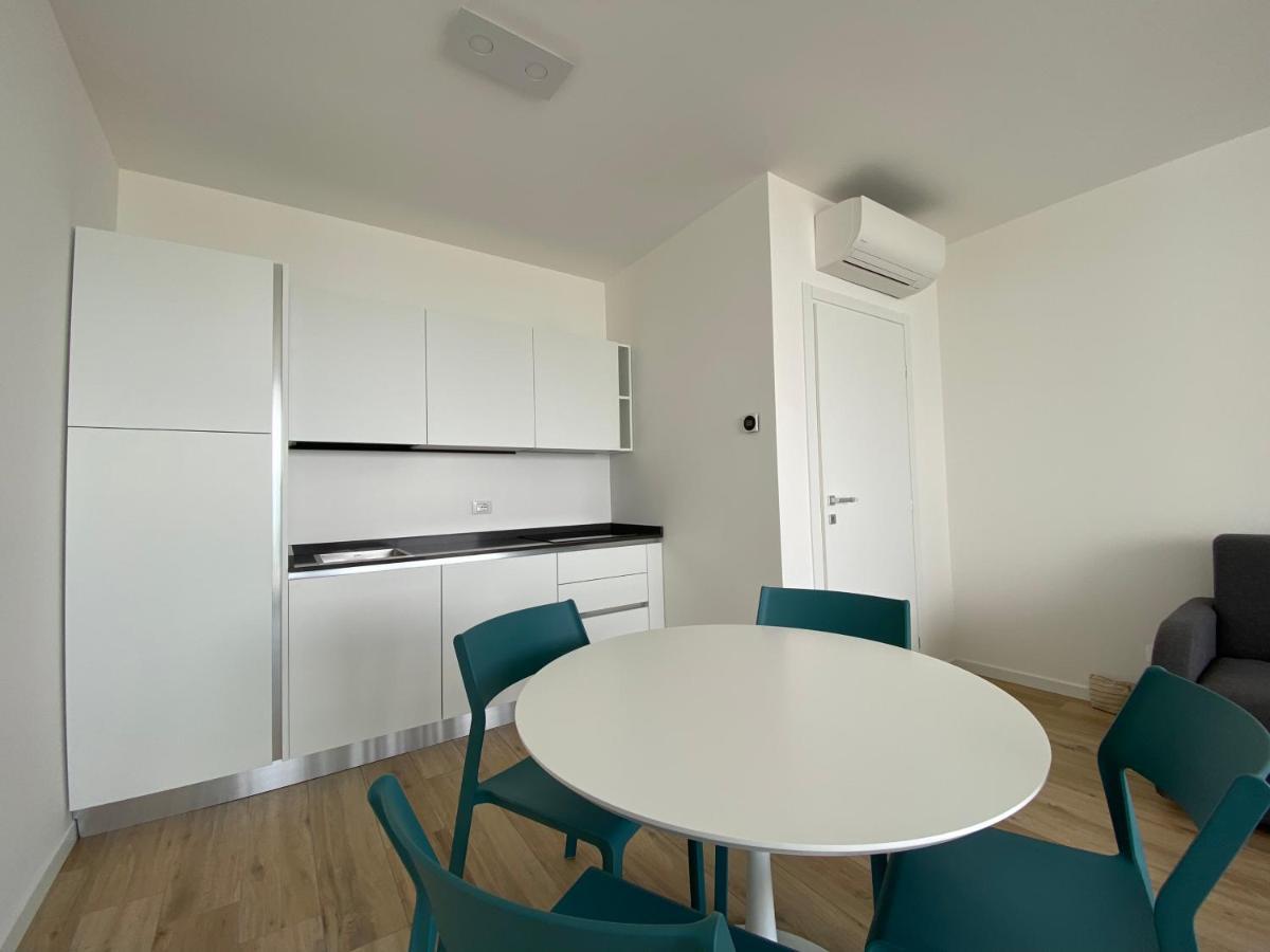 Podium Apartamento Lido di Jesolo Exterior foto